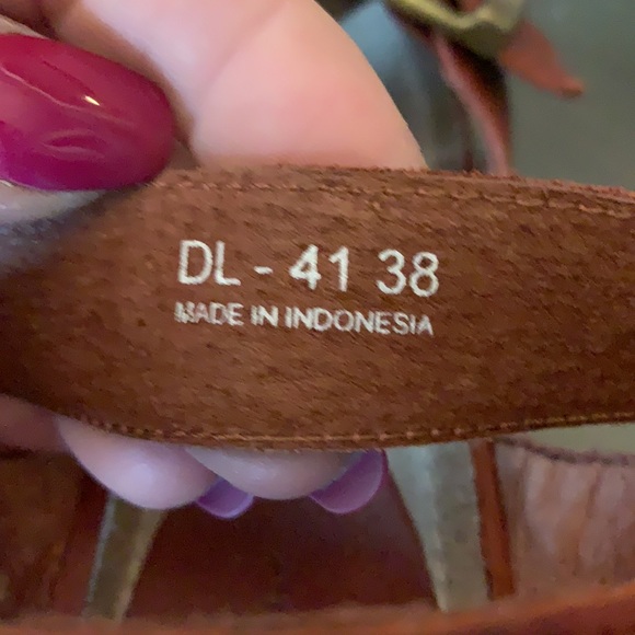 Blackstone Floral Print Wedge Leather Sandal Size 38/7.5 - Picture 6 of 11